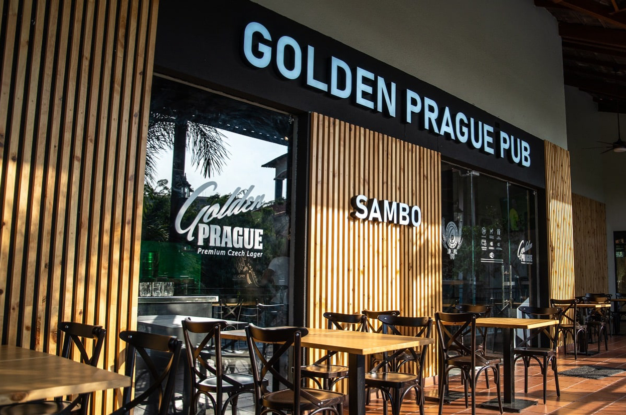 Golden Prague Pub Sambo